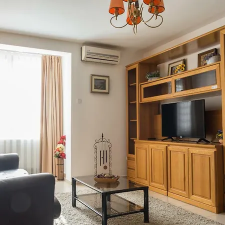 Maxxy Apartment Bucharest