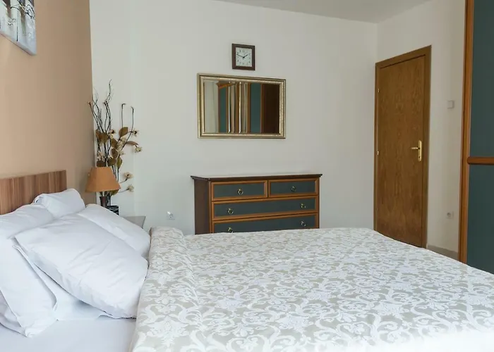 Maxxy Appartement Boekarest